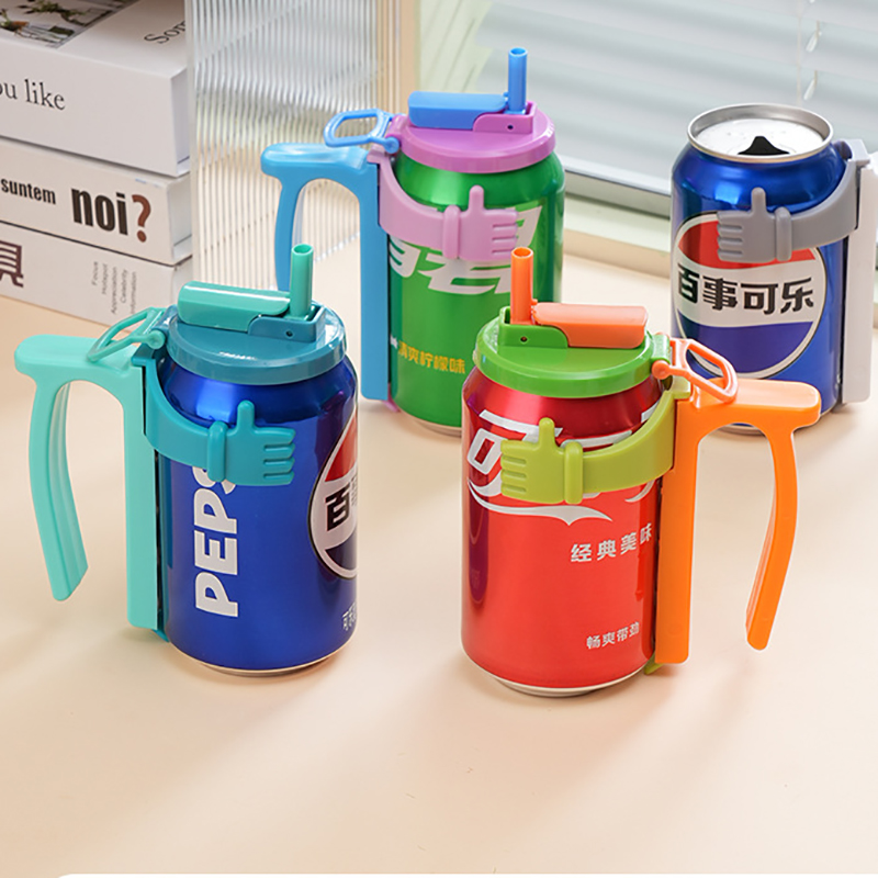 Nắp đậy lon nước Regoo RG3031, có tay cầm, giữ ống hút, nhựa PVC nhẹ dễ vệ sinh