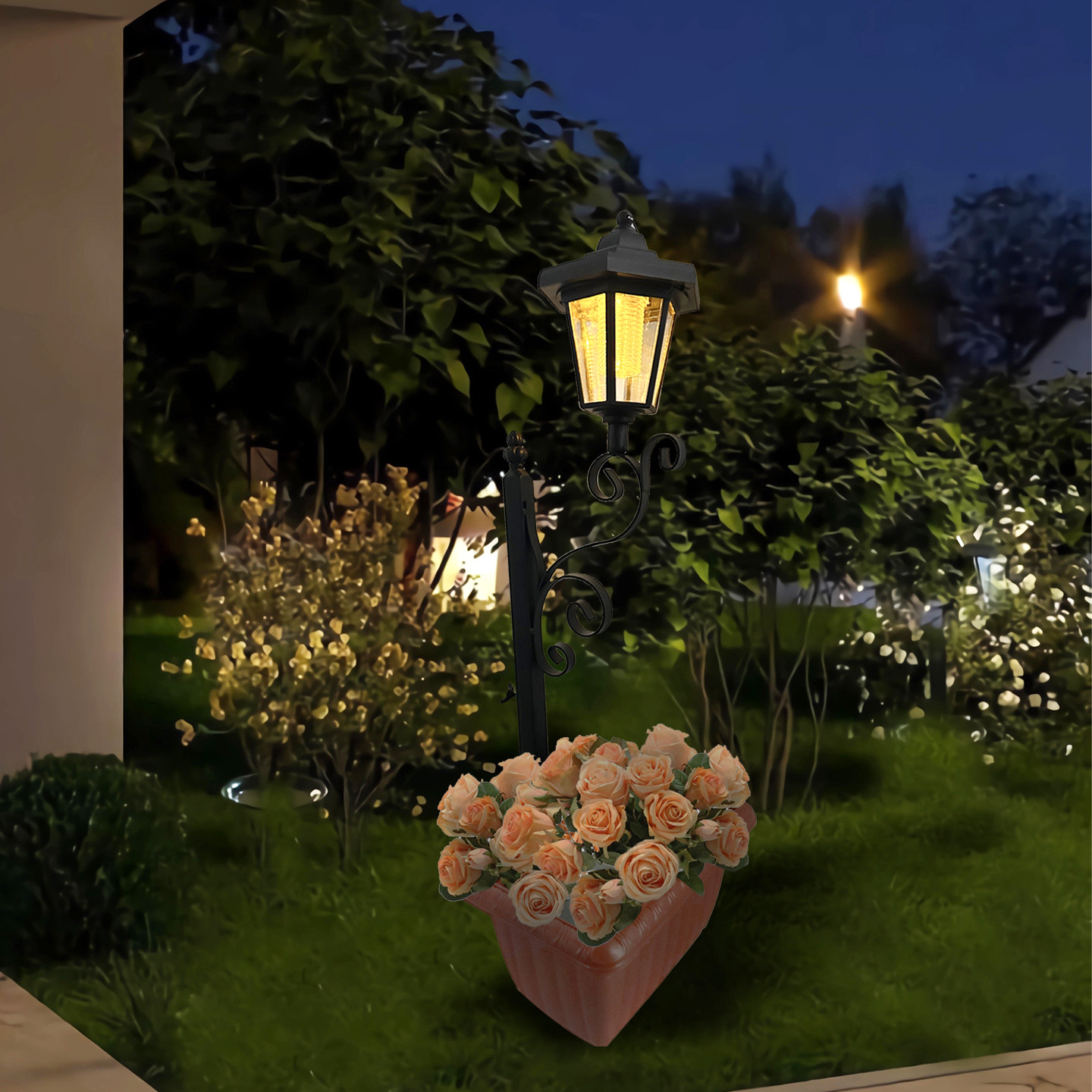 Đèn cắm chậu trồng cây năng lượng mặt trời Regoo RG3138, IP44, sáng khoảng 6–12 giờ, decor sân vườn ngoài trời