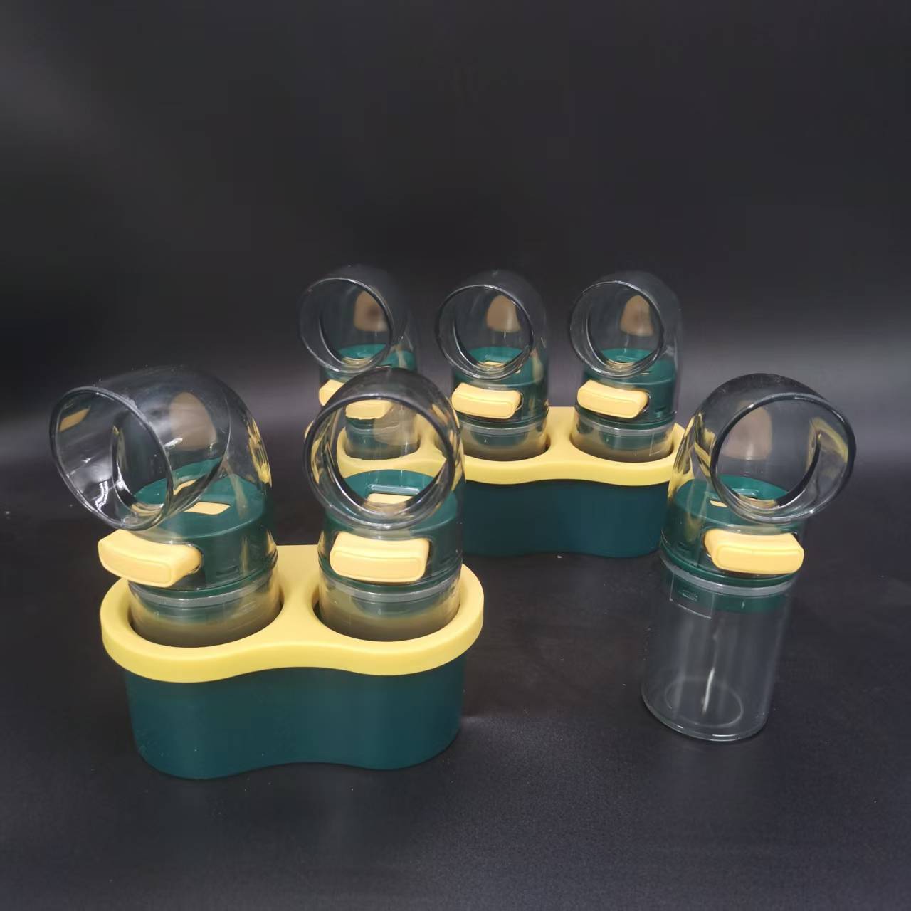 Bình đựng gia vị định lượng Regoo RG2031, bấm 0,5g/lần, bản 1 bình, set 2 hoặc set 3 có đế