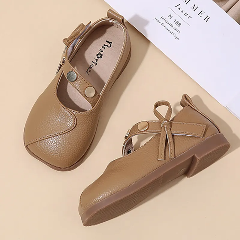 Giày bé gái công chúa Regoo RG2231 đế mềm chống trượt, quai dán Velcro, mặt giày PU