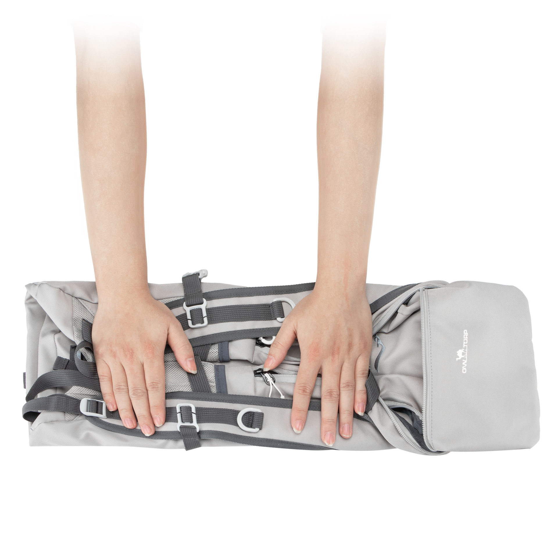 Ba lô du lịch gấp gọn Regoo RG2131, 35L, khoảng 400g, vải kháng nước, dây đeo đệm khí