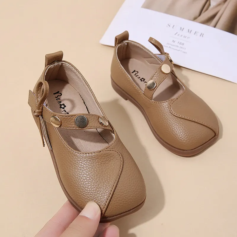 Giày bé gái công chúa Regoo RG2231 đế mềm chống trượt, quai dán Velcro, mặt giày PU