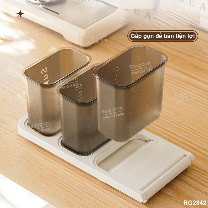 Hộp đựng trà / cà phê để bàn nhiều ngăn RG2843, giúp phân loại gọn gàng, phù hợp dùng trong phòng trà, quầy cà phê hoặc góc bếp.
