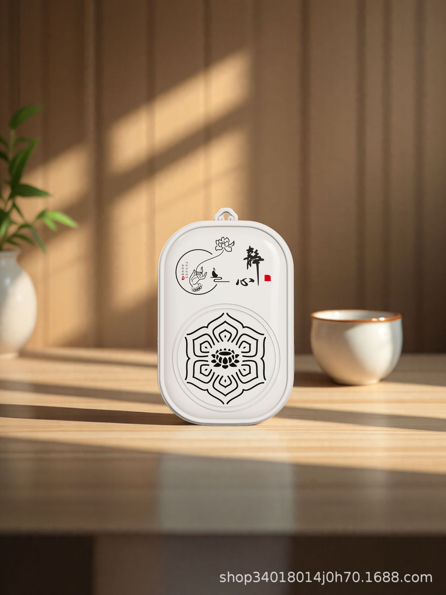 Máy nghe nhạc thiền mini đeo cổ, sẵn 46 bài, pin 300mAh, nghe khoảng 7 giờ