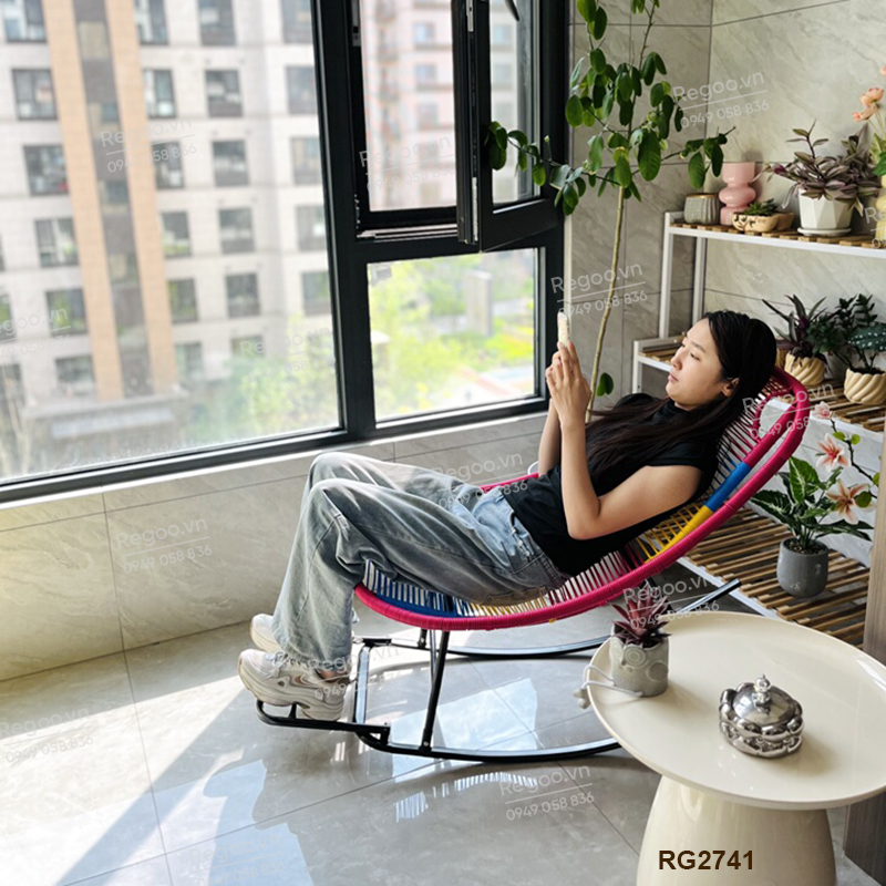 Ghế bập bênh Regoo RG2741, khung kim loại đan mây, bập bênh thư giãn 30°, ghế nằm lười ban công ngủ trưa, ghế rocking chair khung kim loại đan dây cho phòng khách sân vườn